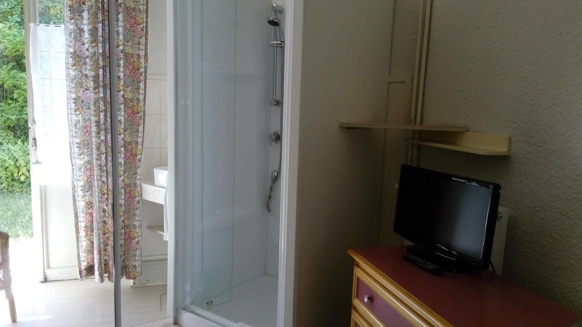 Hotel Nice Flore Виши Экстерьер фото
